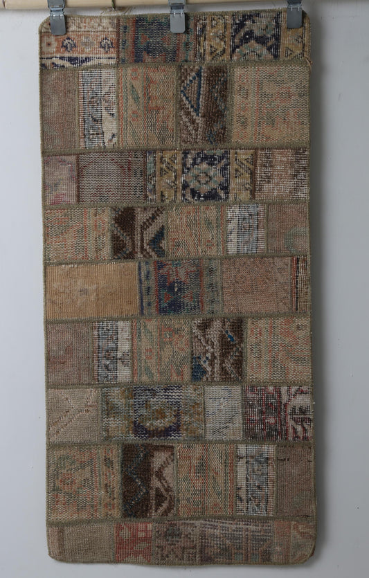 Beige brown patchwork doormat, alt angle, panel construction