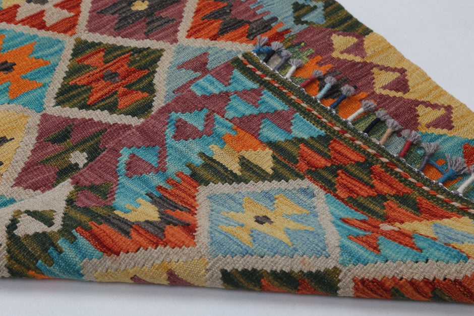 2x3 Vintage Turkish Kilim Rug, Multicolor Oriental Wool Accent Rug, Handmade Flatweave Small Rug