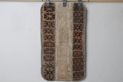 Patchwork doormat close-up, panel color variation detail