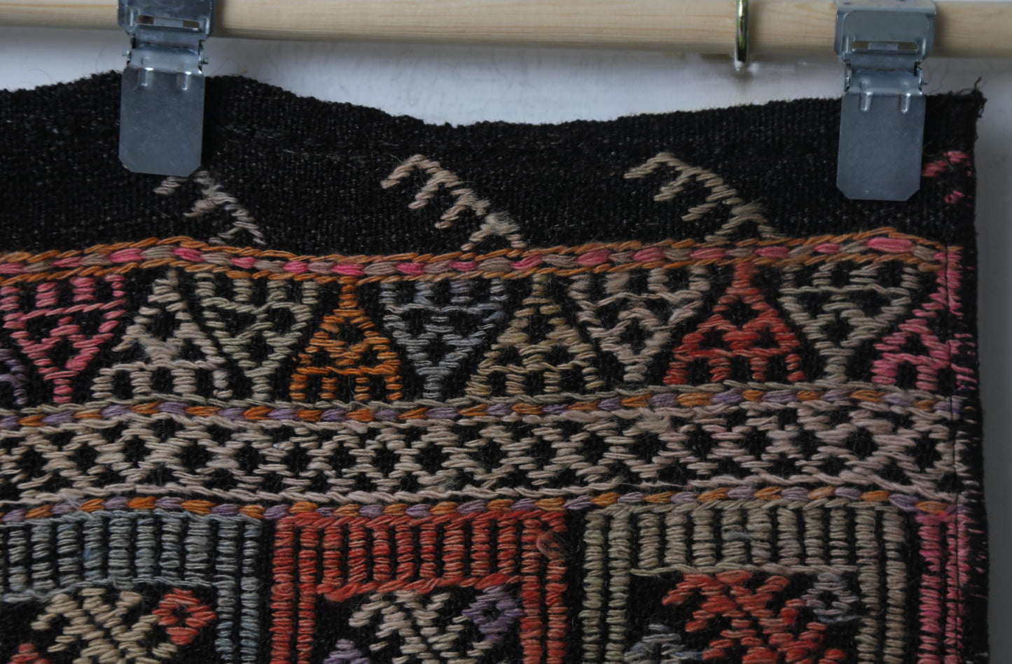 Vintage Turkish Kilim Runner Rug, Handmade Wool Oriental Pattern Hallway Runner