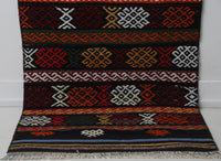 Vintage Turkish Wool Kilim Runner Rug (2x7, 1'11" x 6'10") - photo 10 of 10