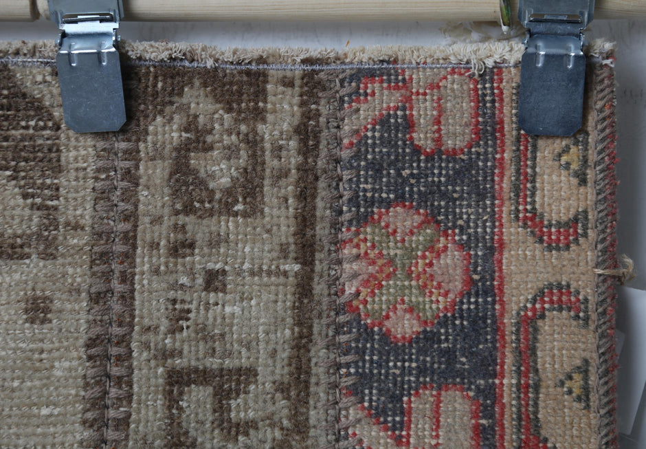 Side view, texture and seaming, patchwork doormat