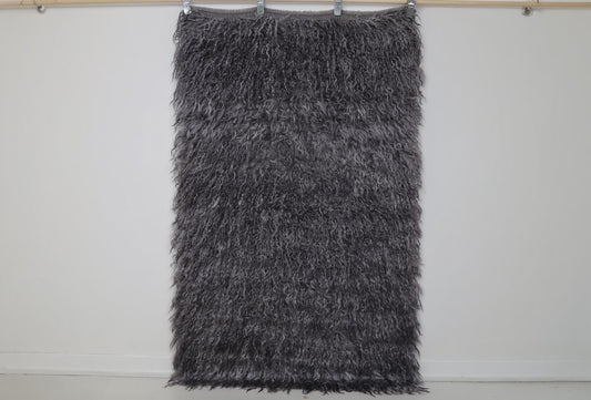 6x4 Vintage Turkish Tulu Rug, Handwoven Filikli Wool Textile, Gray & Smoky Purple Long Pile Wall or Floor Decor