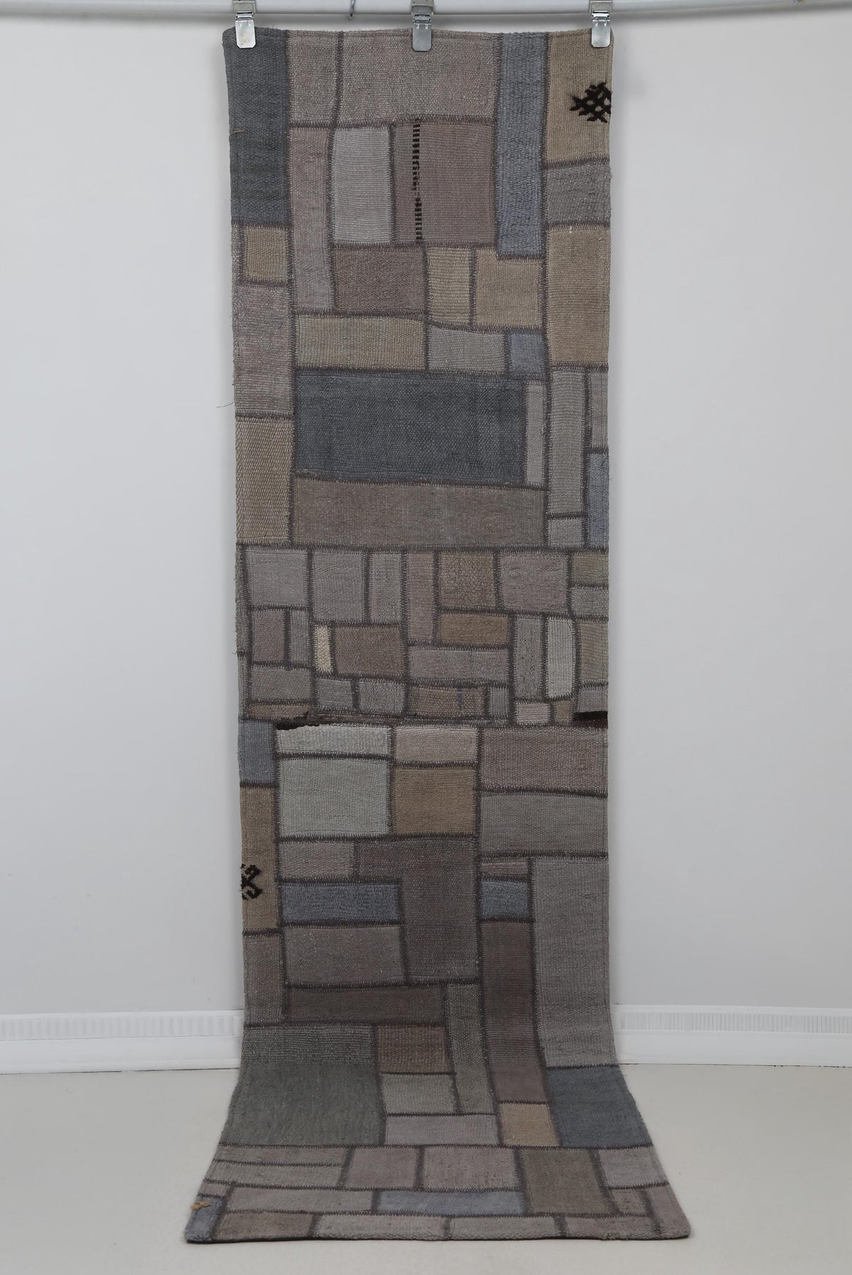 2x8 Vintage Hemp Patchwork Runner Rug, Handmade Turkish Hallway Rug, Neutral Gray Patchwork Carpet, One of a Kind