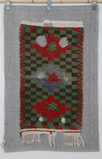 Vintage Turkish Tapestry Rug, Green Red Folk Wall Hanging (2'8" x 4'1") - photo 2 of 9