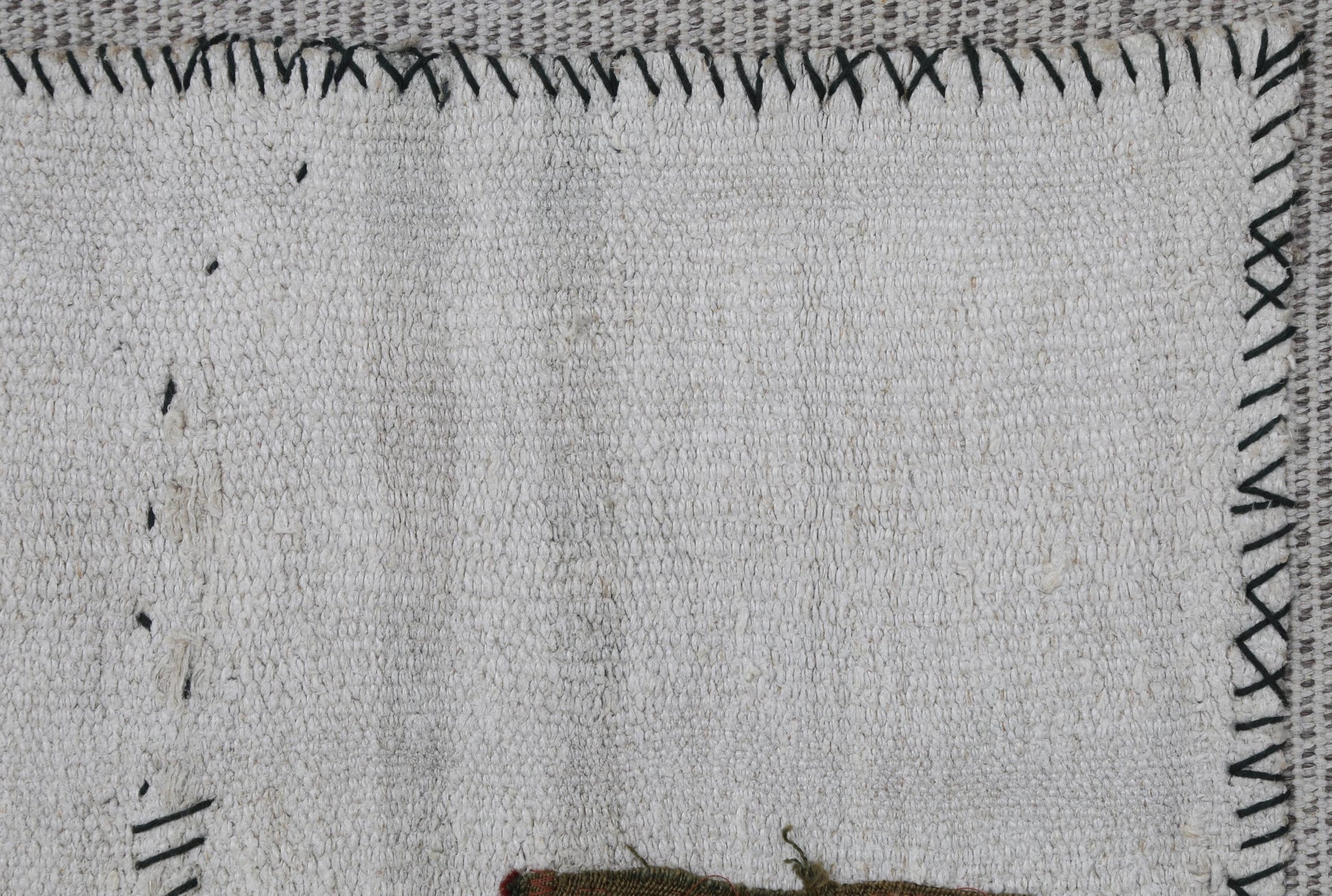 3x4 Handmade Hemp Tapestry Rug, Minimalist White Turkish Wall Hanging, Organic Fiber Textile Art