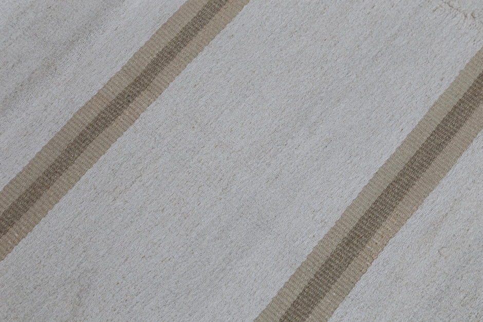 5x8 Vintage Turkish Hemp Rug, White Beige Striped Kilim, Minimalist Handwoven Area Rug