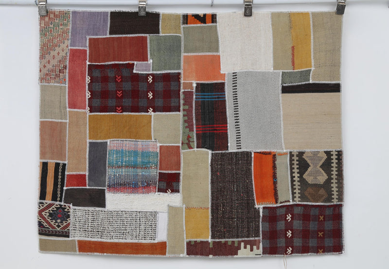 Vintage Turkish Kilim Tapestry Rug (3'4" x 4'2")