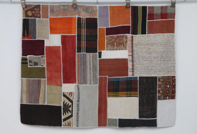 Vintage Turkish Kilim Tapestry Rug (3'5" x 4'5")