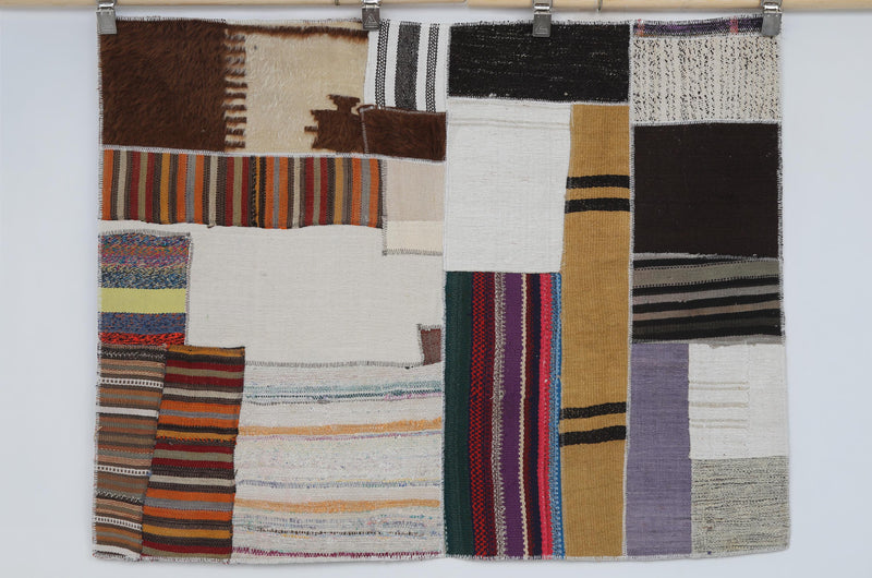 Vintage Turkish Kilim Tapestry Rug, Multicolor Patchwork Wall Hanging (3'3" x 4'2")