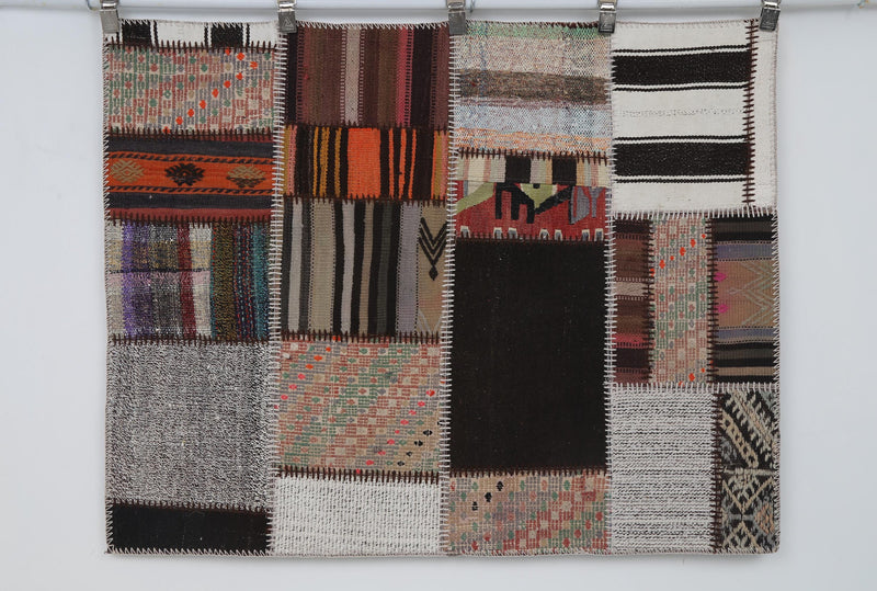 Vintage Turkish Kilim Tapestry Rug (3'5" x 4'4")