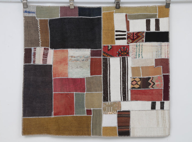 Vintage Turkish Kilim Tapestry Rug (3'5" x 3'10")