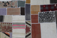 Vintage Turkish Kilim Tapestry Rug (3'4" x 4'1") - photo 4 of 9