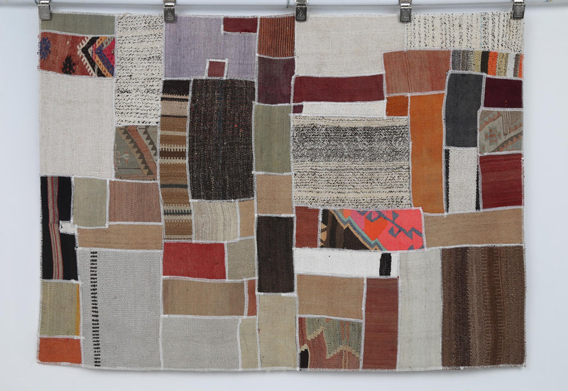 Vintage Turkish Kilim Tapestry Rug (3'5" x 4'8")