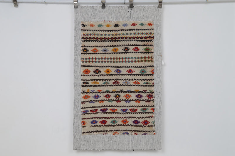 Vintage Turkish Kilim Tapestry Rug (2'8" x 4'4")
